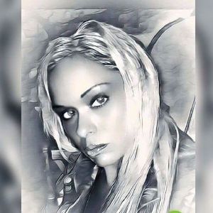 Meet your Posher, Staci